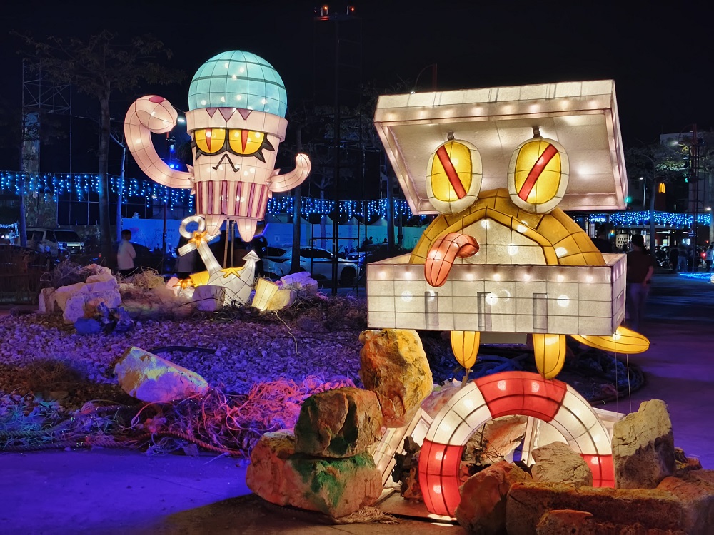 ヒーロー戦士 vs 海洋ゴミ怪獣