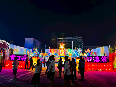 港口媽の聖なる光が蓬莱を照らす