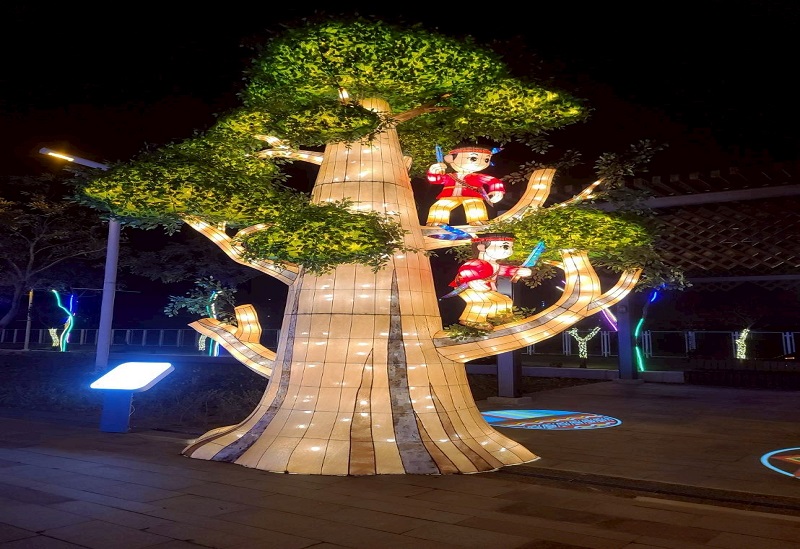 마야스비: 신성한 나무